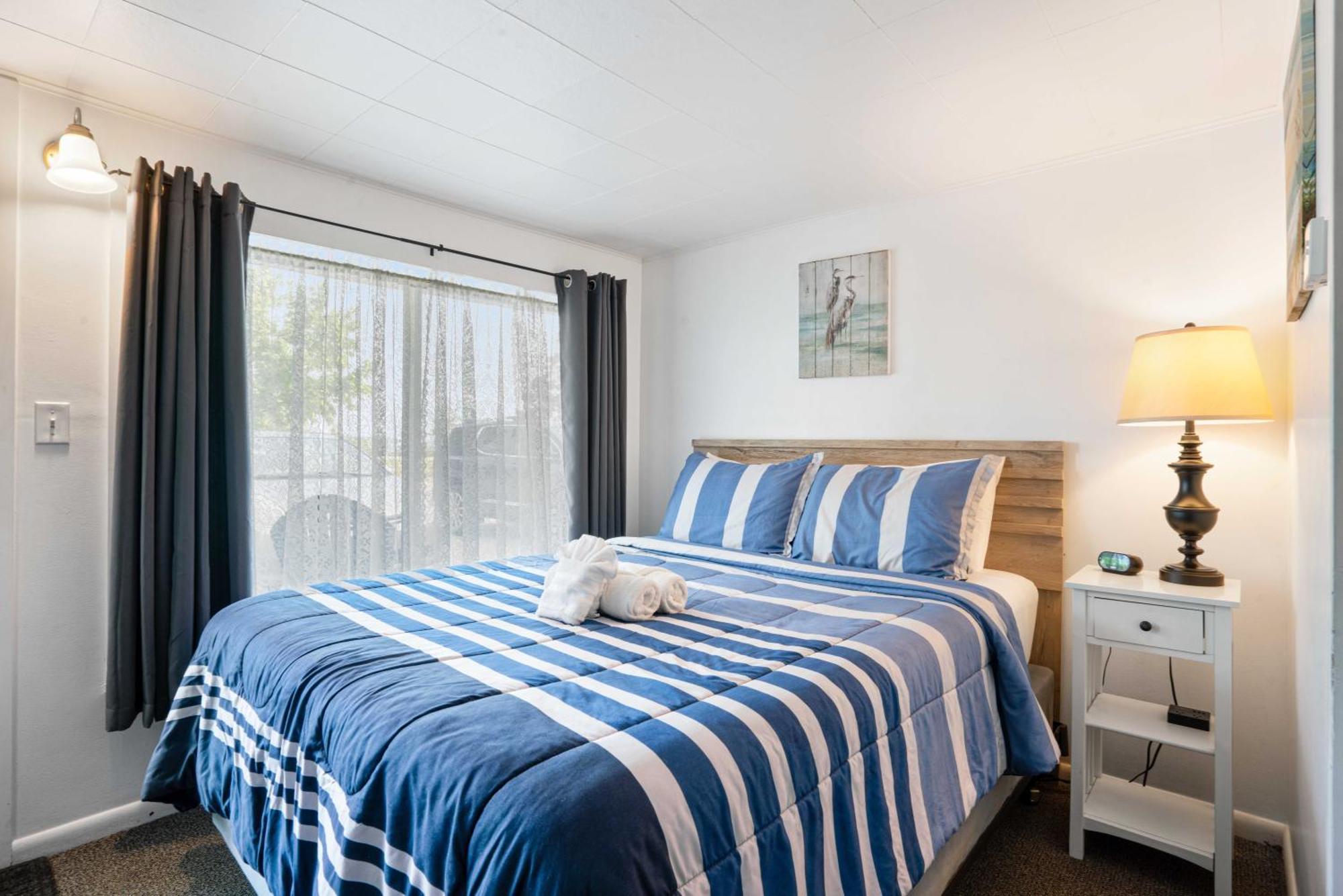 South Arm Retreats Motel East Jordan Buitenkant foto