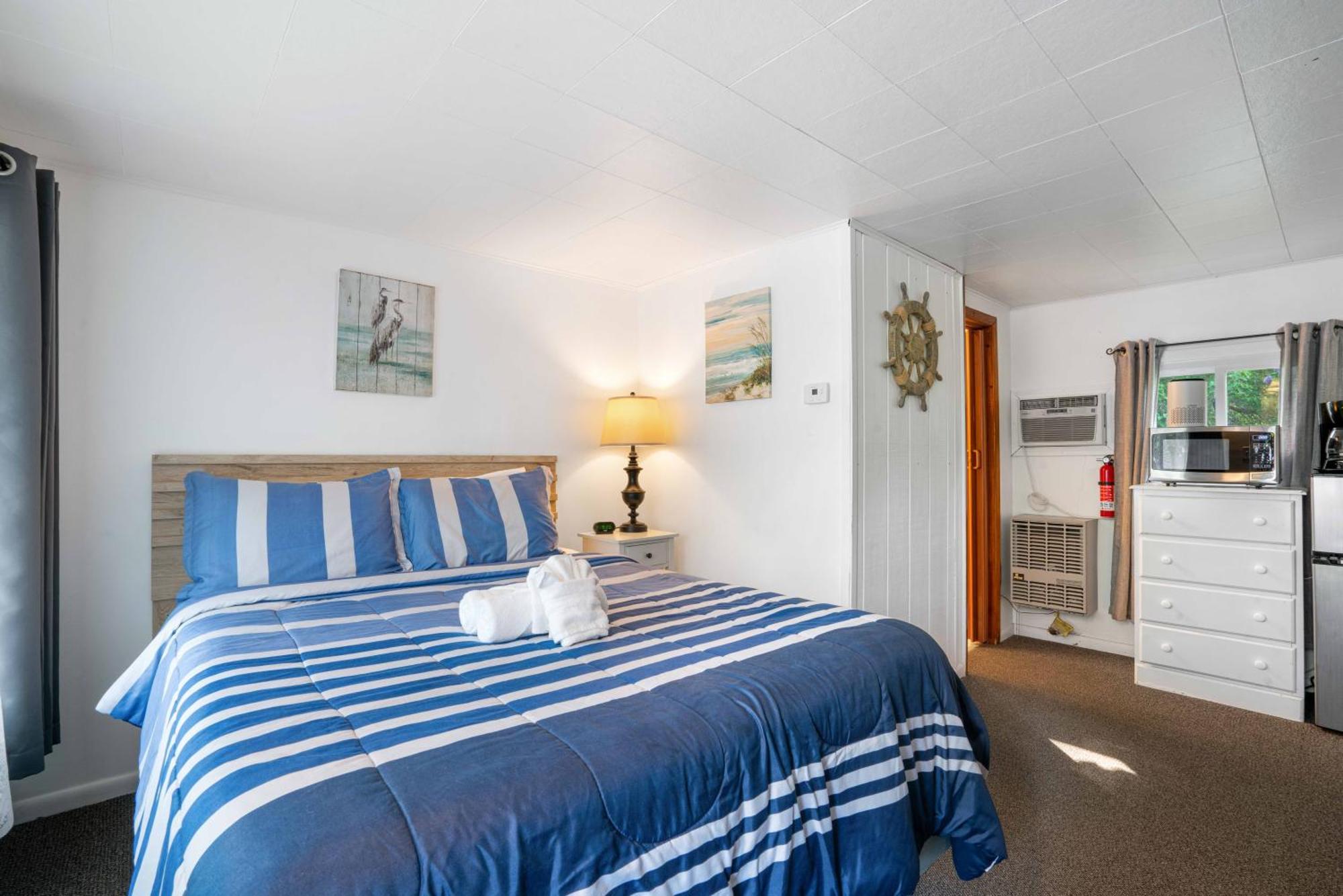 South Arm Retreats Motel East Jordan Buitenkant foto