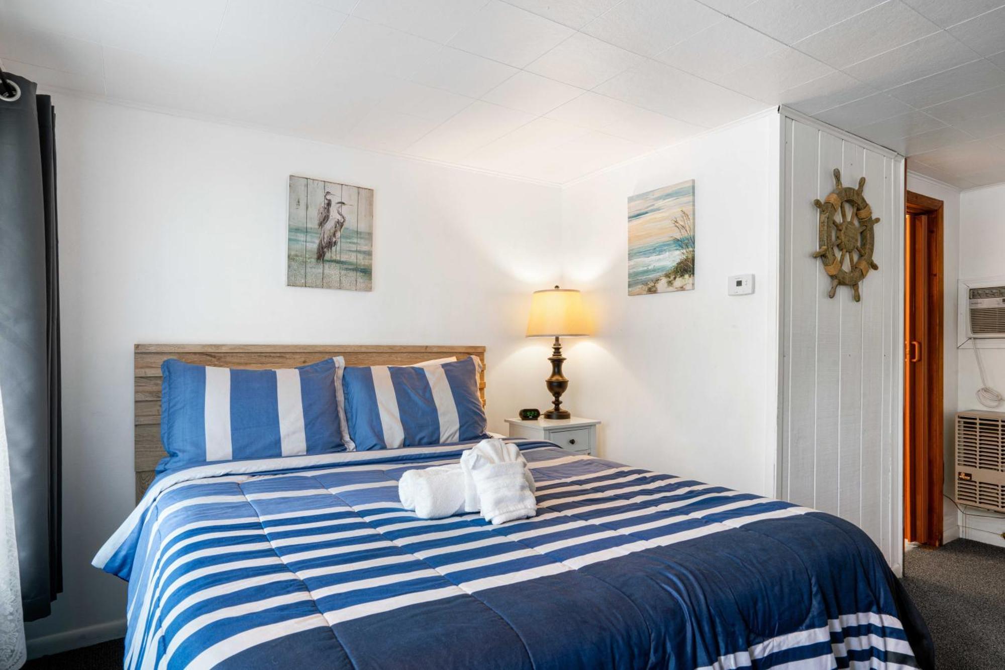 South Arm Retreats Motel East Jordan Buitenkant foto