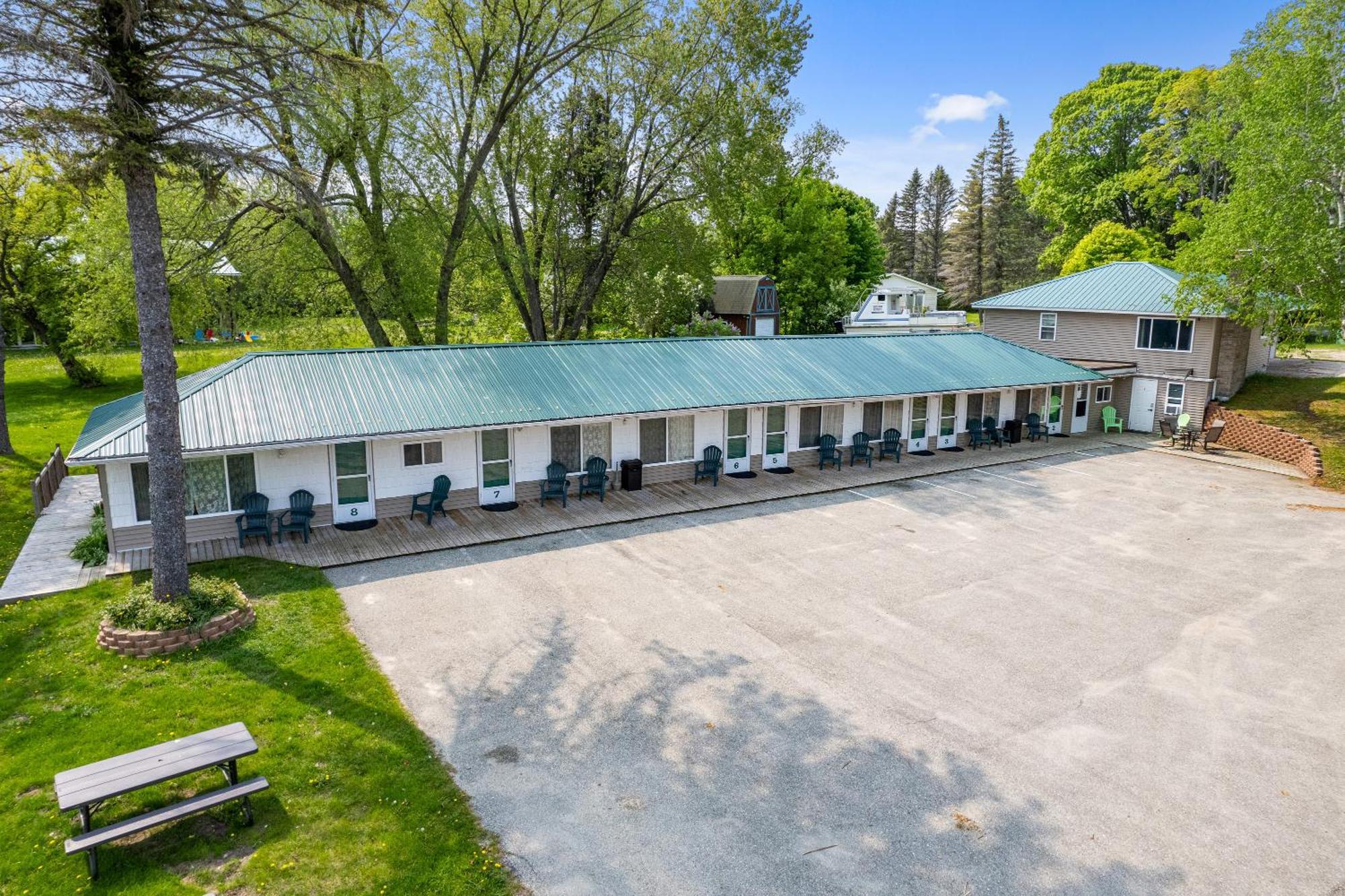 South Arm Retreats Motel East Jordan Buitenkant foto