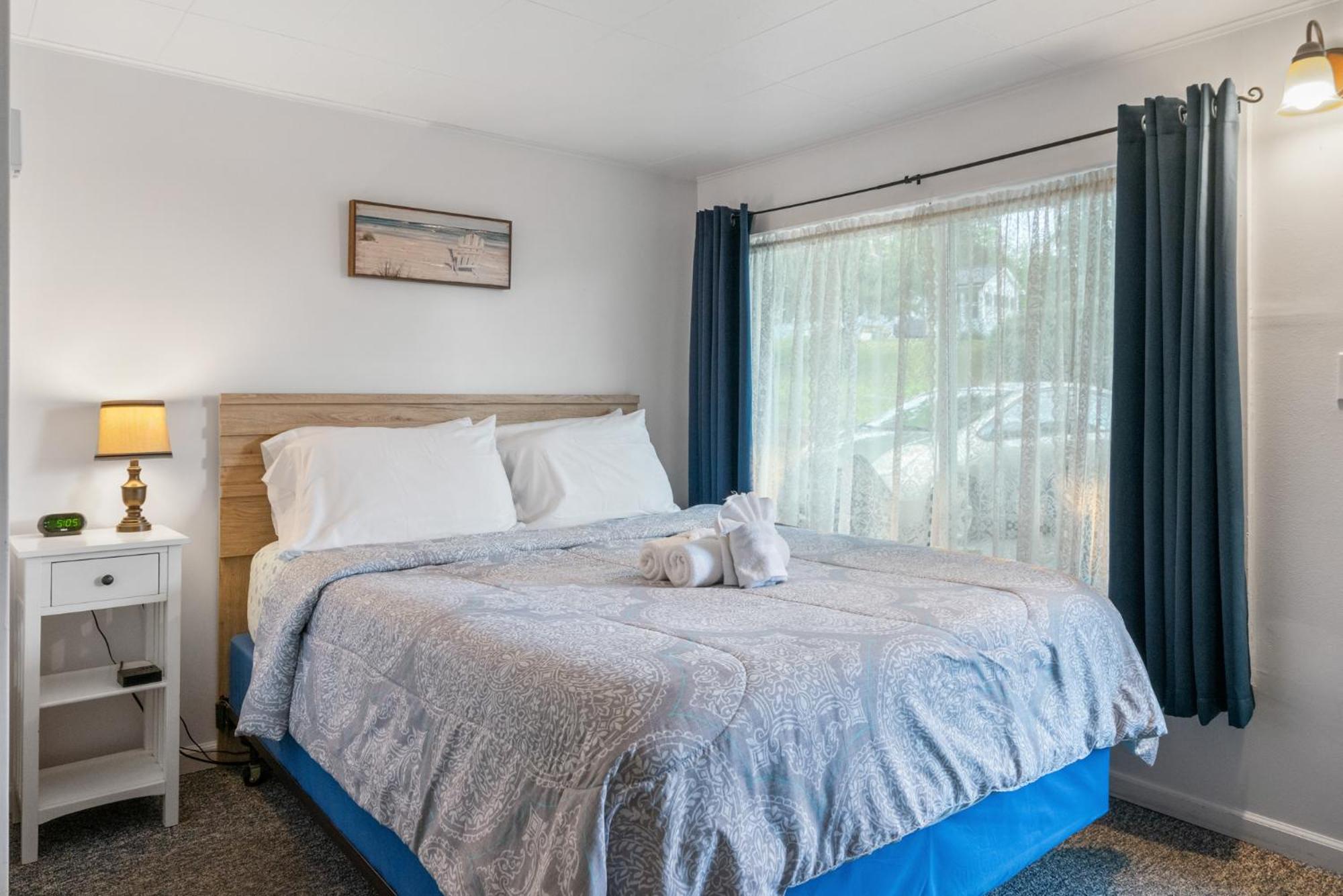 South Arm Retreats Motel East Jordan Buitenkant foto