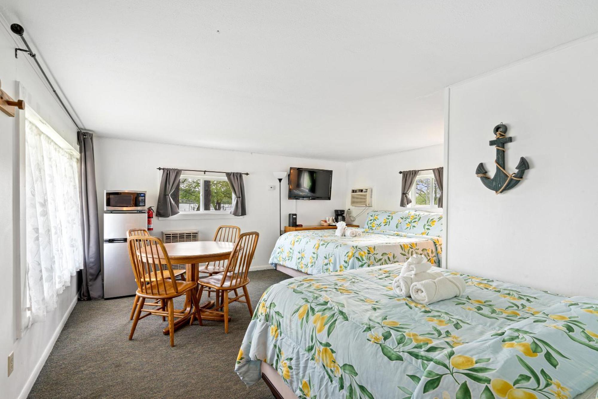 South Arm Retreats Motel East Jordan Buitenkant foto