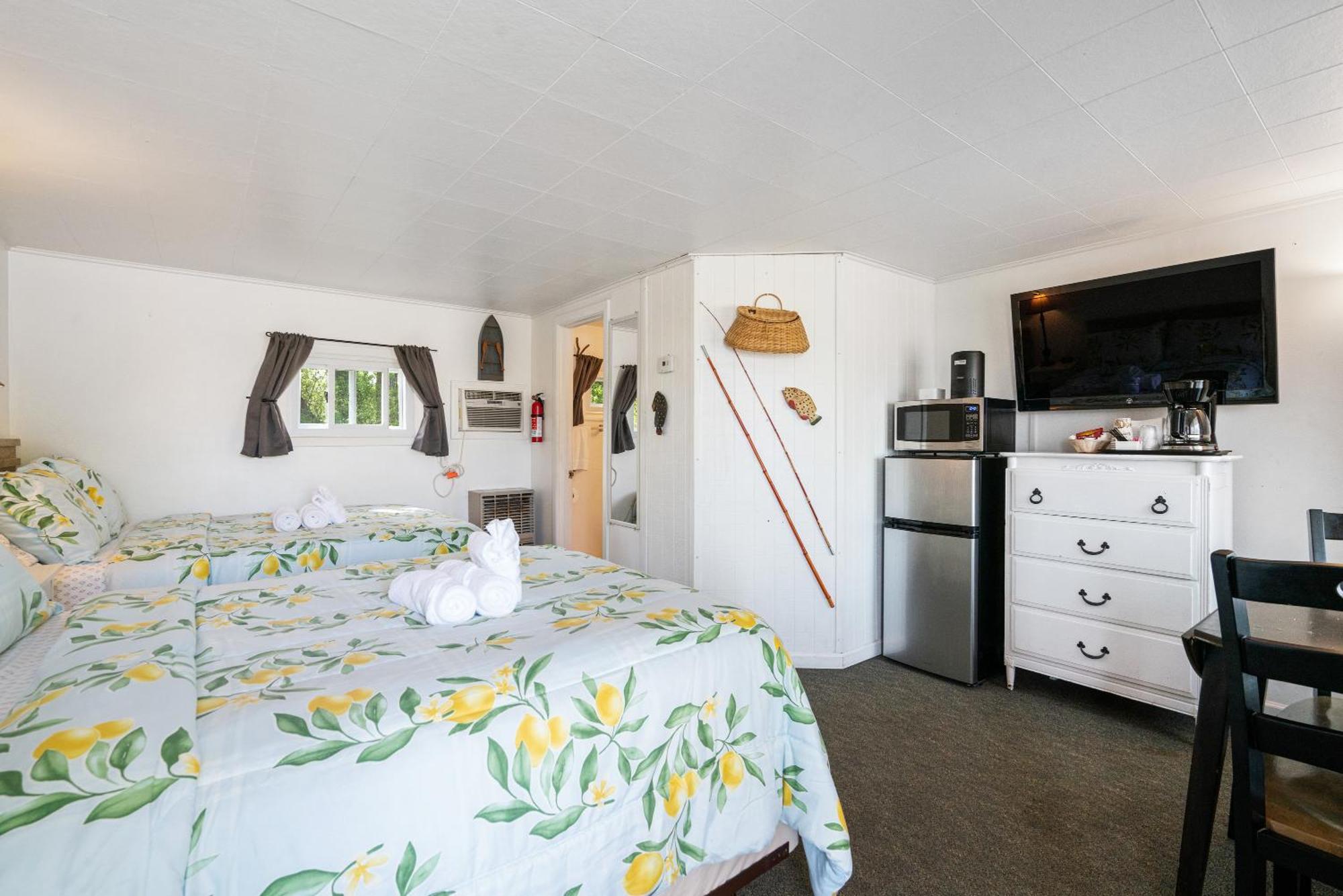 South Arm Retreats Motel East Jordan Buitenkant foto
